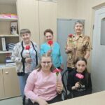 Первомайская гвоздика. Связь поколений через творчество